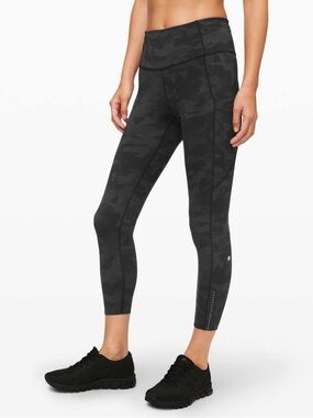 Lululemon Fast and Free High-Rise size 6